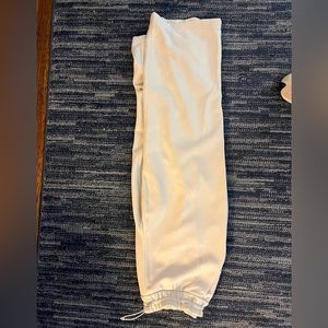 Lululemon softstreme white opal wide leg crop size 10